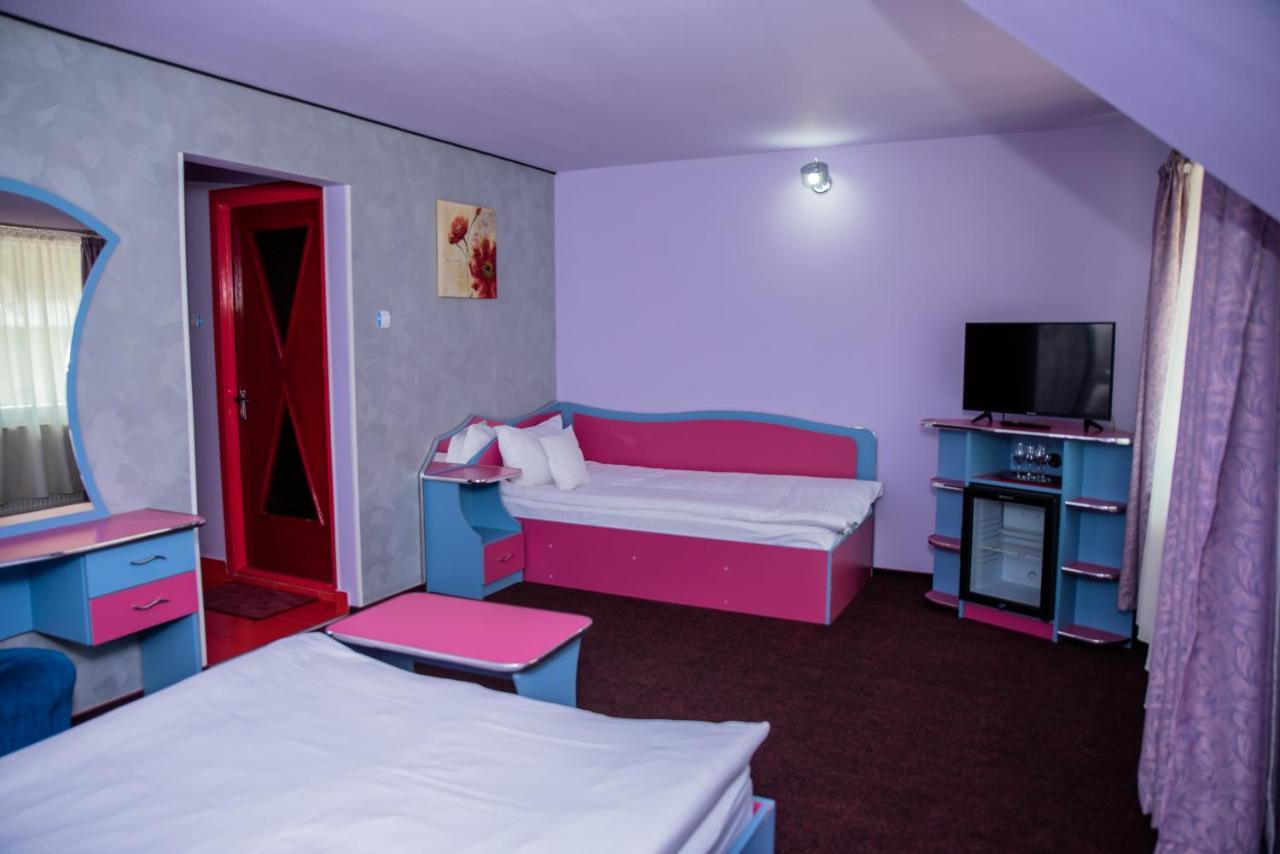 Hotel Yax Cîmpeni Rom bilde